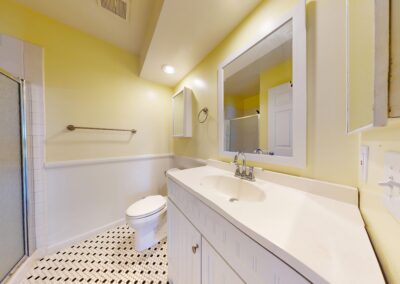 8710 Independence Ave APT 301